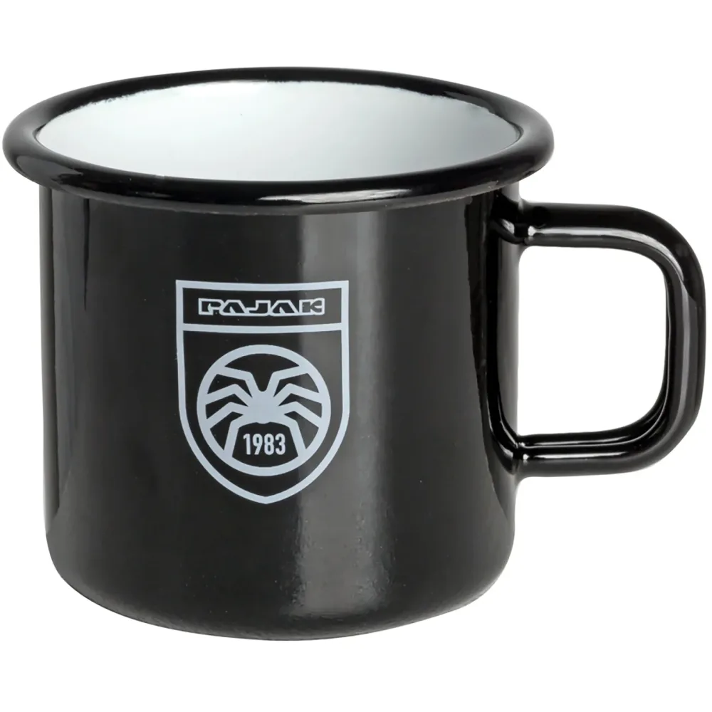 Pajak Enamel Becher