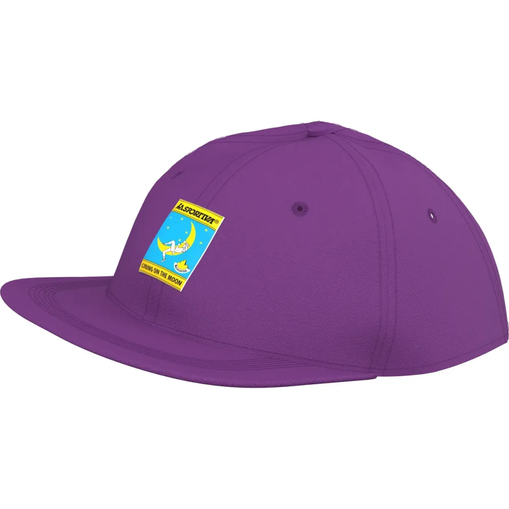 La Sportiva Climbing on the Moon Cap