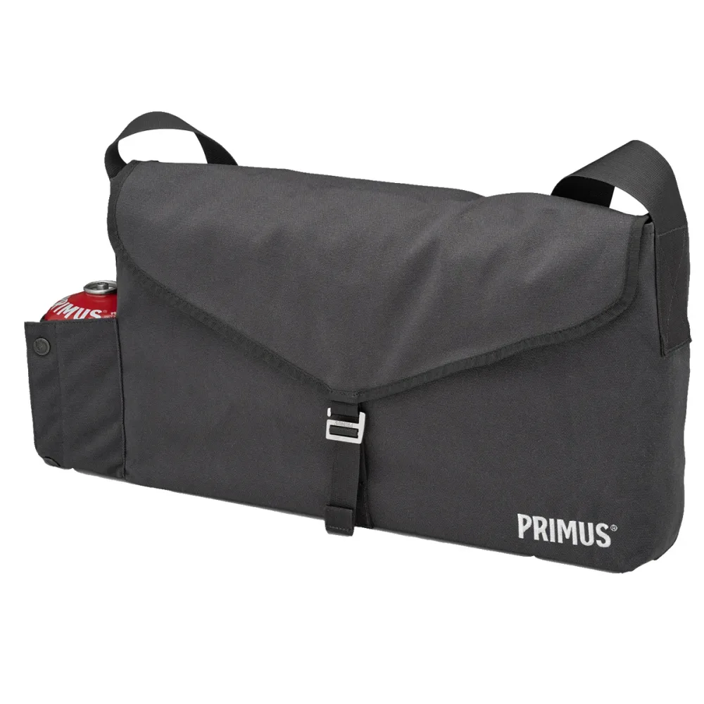 Primus Tupike & Kinjia Tasche