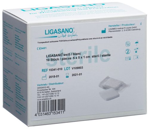 LIGASANO Schaumstoff Kompressen 5x5x1cm steril (10 Stk)