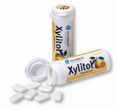 Miradent Xylitol Frucht Zahnpflegekaugummi, Dose &agrave; 30 Stk.