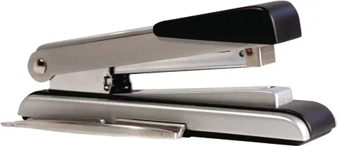 BOSTITCH B&uuml;rohefter B8 Flat Clinch 3mm B8REFC schwarz/chrom f&uuml;r 30 Blatt