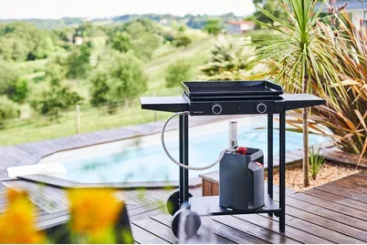 FORGE ADOUR, Forge Adour Rollwagen "Base", Stahl, 60 cm – Grill Ablage/Grill Rollwagen/Grill Erweiterung – schwarz