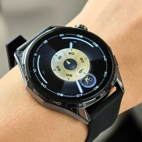 Huawei, HUAWEI GT 6 46mm Smartwatch GPS 1,47'' AMOLED Touchscreen 100+ Sportmodi Kompatibel mit iOS Android Gesundheitsüberwachung