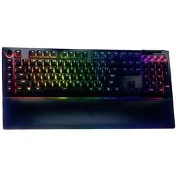 Razer, RAZER Gaming-Tastatur "BlackWidow V4 Pro Green Switch" (Fn-Tasten  Gaming-Modus  Handgelenkauflage  Makrotasten  Multimedia-Tasten  Ziffernblock)