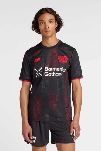 New Balance, New Balance New Balance Bayer 04 Leverkusen Home SS Jersey 25/26 Herren, rot, Grösse: S Regular Fit Herren, rot, Grösse: S