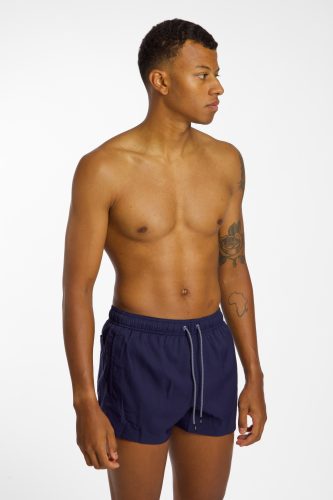 Puma, PUMA Badeshorts "PUMA SWIM MEN SHORT LENGTH SWIM SHORTS" mit seitlichen Eingriff-Taschen, Gesässtasche mit Klettverschluss