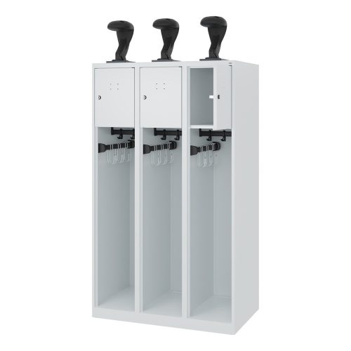 C + P, Feuerwehrspind C+P Evolo Youngster, 3 Abteile, mit Helmhalter, Bodengleiter, B 900 x T 500 x H 1530 mm, RAL 7035 Lichtgrau