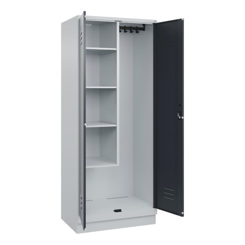 C+P, Putzmittelspind Classic PLUS, 1 Abteil, Trennwand mittig, verkürzt, lichtgrau / grau, B 800 mm, mit Bodensockel, Zylinderschloss C+P