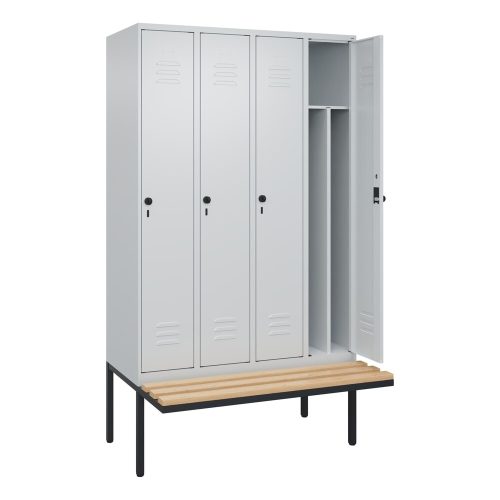 C+P Spind Classic PLUS, 4 Abteile, Trennwand, HxBxT 2.120 x 1.200 x 815 mm, für Vorhängeschloss, auskragende Bank aus Buche, lichtgrau, lichtgrau