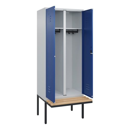 C+P, C+P Schwarz-Weiß-Spind Classic PLUS Sitzbank, Trennwand mittig, 1 Abteil, lichtgrau / enzianblau, B 800 mm, Zylinderschloss, auskragend, Buche-Hartholz