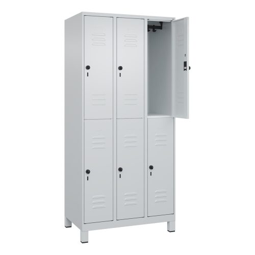 C+P Doppelstock-Spind Classic PLUS, Füsse, 3 Abteile, HxBxT 1.950 x 900 x 500 mm, lichtgrau, lichtgrau, 6 Fächer, für Vorhängeschloss