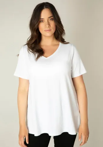 Base Level Curvy, Base Level Curvy T-Shirt "Alba" mit V-Ausschnitt