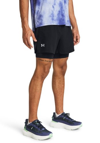 Under Armour Shorts für vielseitige Aktivitäten, mit Elasthan-Anteil, leichtes Material
