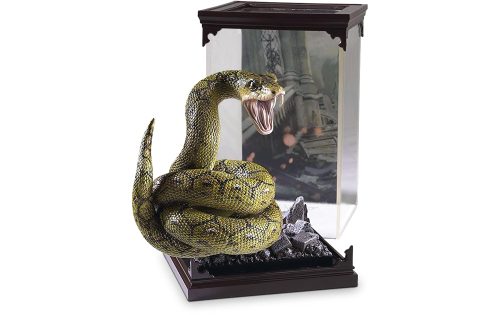 Close Up Harry Potter Statue Nagini Magical Creature No. 9 Figur aus Kunststoff, in abnehmbarem Display.