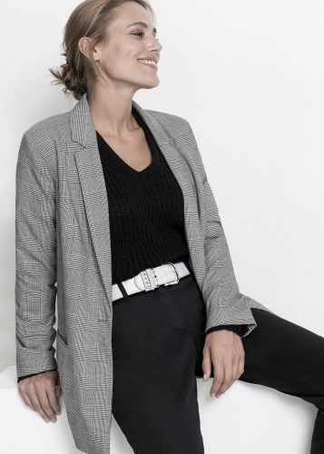 bonprix Hüftgürtel aus Polyurethan, mit Nieten- und Flechtdetail, im Casual Stil