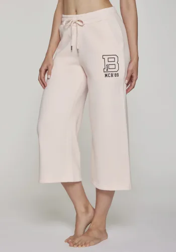 Bench. Loungewear, Bench. Loungewear 7/8-Hose "Ankle Athletic Jogginghose" mit seitlichen Taschen und Logoprint, Loungewear