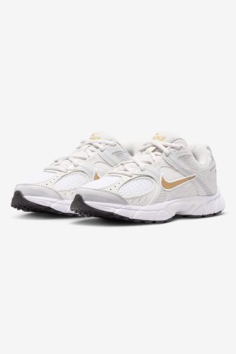 Nike V5 RNR Sneaker - White + Metallic Gold EU37.5 Kids