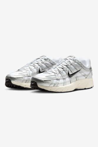 Nike P-6000 Sneaker - Metallic Silver + White + Black EU44 Herren