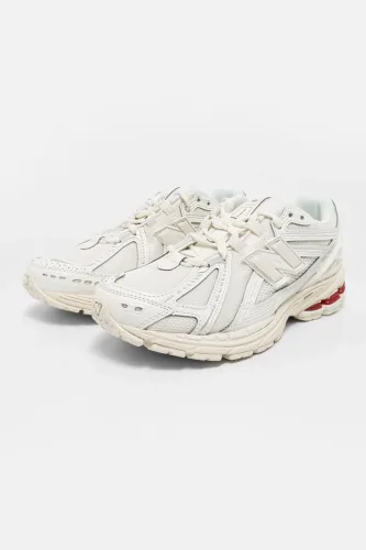 New Balance U 1906R Sport Essentials Sneaker - Angora + Sea Salt + Shadow Red EU40.5 Herren