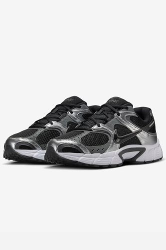 Nike V5 VNR Sneaker - Black + Anthracite EU42 Herren