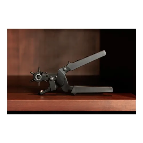 Grooming Deluxe, Grooming Deluxe Leder Lochzange Extra Stark - Schwarz -