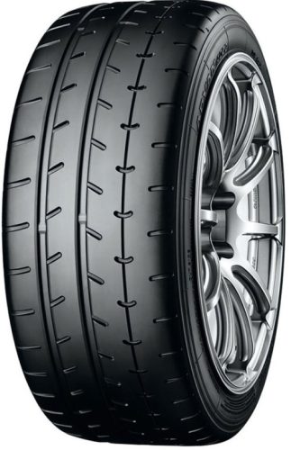 Yokohama Advan A052 ( 315/30 R18 98Y )