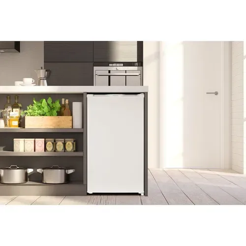 Medion, MEDION LIFE Kühlschrank mit Eiswürfelfach MD 37690 Weiss, 90 L Gesamt-Nutzinhalt (Kühlteil 80 L & Eiswürfelfach 10 L), wechselbarer Türanschlag, geringer Geräuschpegel