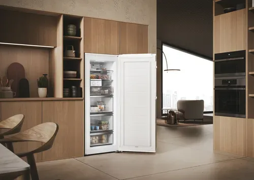 Haier, HAIER Gefrierschrank H4F226WDH1 226L No Frost