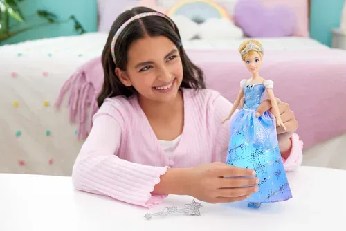 Mattel, Mattel - Disney Prinzessin Feature Light Up Cinderella, Multicolor