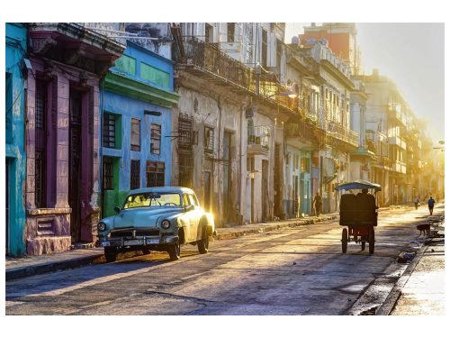 image LAND Digitaldruck auf Glas Alte Strasse in Havanna  | Schubiger Möbel