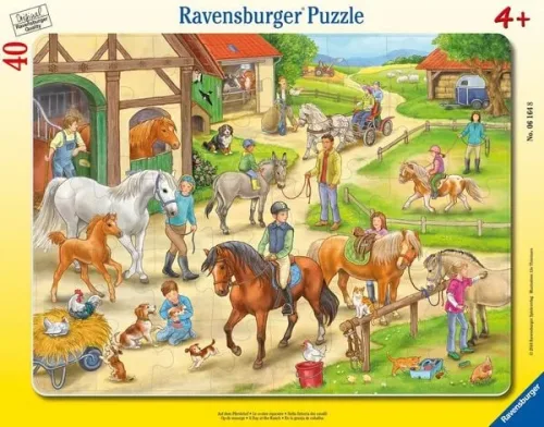 undefined, Ravensburger Auf dem Pferdehof