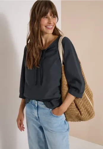 Carmen-Bluse mit Halbarm und Bändern