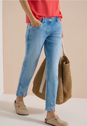 cecil, Cecil Straight-Jeans "Style Scarlett" mit Nietendetails / 5-Pocket-Style / Stretch
