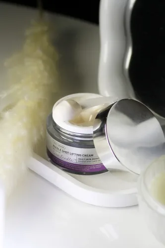 VT - Reedle Shot Lifting Cream, 50 ml