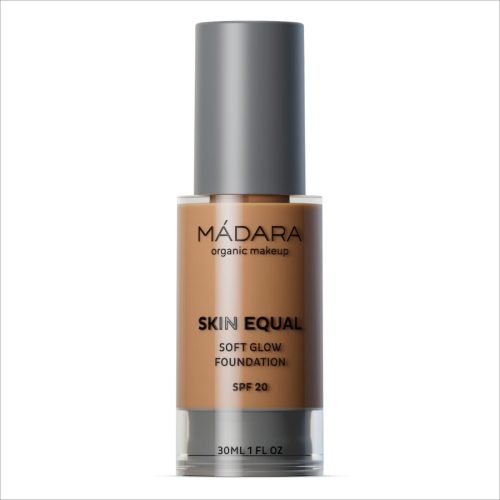 MÁDARA Make Up Skin Equal Grundierung Für Ein Sanftes Strahlen Spf 15 Foundation 30 ml #70 CARAMEL