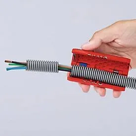 Knipex, Knipex 90 22 02 SB Rohrschneider