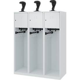 Feuerwehrspind C+P Evolo Youngster, 3 Abteile, mit Helmhalter, Bodengleiter, B 1200 x T 500 x H 1530 mm, RAL 7035 Lichtgrau