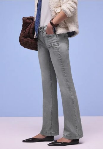 Street One, STREET ONE Bootcut-Jeans "Style Blaire" 5-Pocket-Style, mit Viskose und Stretch