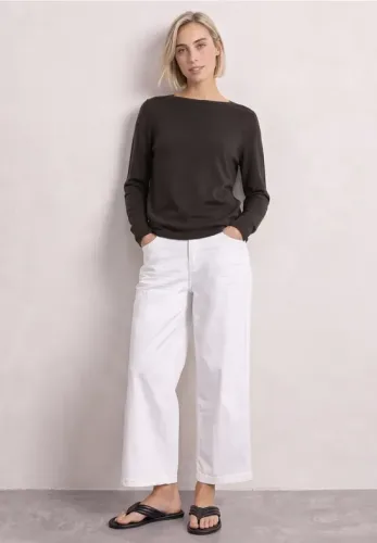Basic Pullover mit U-Boot-Ausschnitt