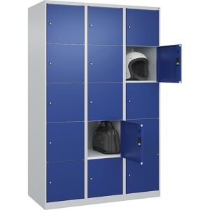 5er-Schließfachschrank Classic PLUS, 3 Abteile, lichtgrau / enzianblau, B 1200 mm, 15 Fächer, mit Bodengleitern C+P