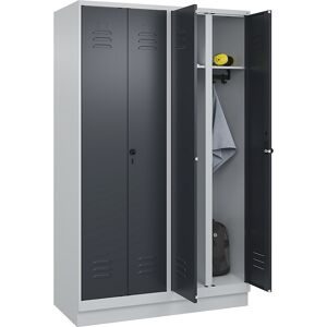 C+P Schwarz-Weiss-Spind Classic PLUS, Sockel, 4 Abteile, HxBxT 1.950 x 1.200 x 500 mm, lichtgrau, anthrazitgrau, für Vorhängeschloss