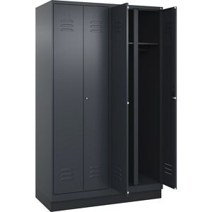 C+P Schwarz-Weiss-Spind Classic PLUS, Sockel, 4 Abteile, HxBxT 1.950 x 1.200 x 500 mm, anthrazitgrau, anthrazitgrau, Zylinderschloss