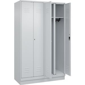 Schwarz-Weiß-Spind Classic PLUS, Trennwand mittig, 2 Abteile, lichtgrau, HxB 1950 x 1200 mm, mit Bodensockel, Zylinderschloss C+P