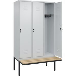 C+P, C+P Spind Classic PLUS, 3 Abteile, HxBxT 2.120 x 1.200 x 815 mm, für Vorhängeschloss, auskragende Bank aus Buche, lichtgrau, lichtgrau