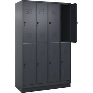 Doppelstock-Spind Classic PLUS, 4 Abteile, grau, HxB 1950 x 1200 mm, mit Bodensockel, Drehriegel C+P
