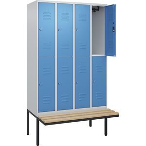 Doppelstock-Spind Classic PLUS Sitzbank, 4 Abteile, lichtgrau / lichtblau, B 1200 mm, Zylinderschloss, auskragend, Buche-Hartholz C+P