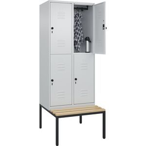 Doppelstock-Spind Classic PLUS Sitzbank, 2 Abteile, lichtgrau, B 800 mm, Sicherheits-Drehriegel, untergebaut, Buche-Hartholz C+P