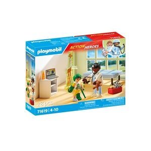 PLAYMOBIL, 71619 Action Heroes Kinderarzt mit Teddybär , Konstruktionsspielzeug