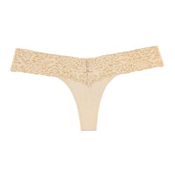 Lace Beauty String in beige